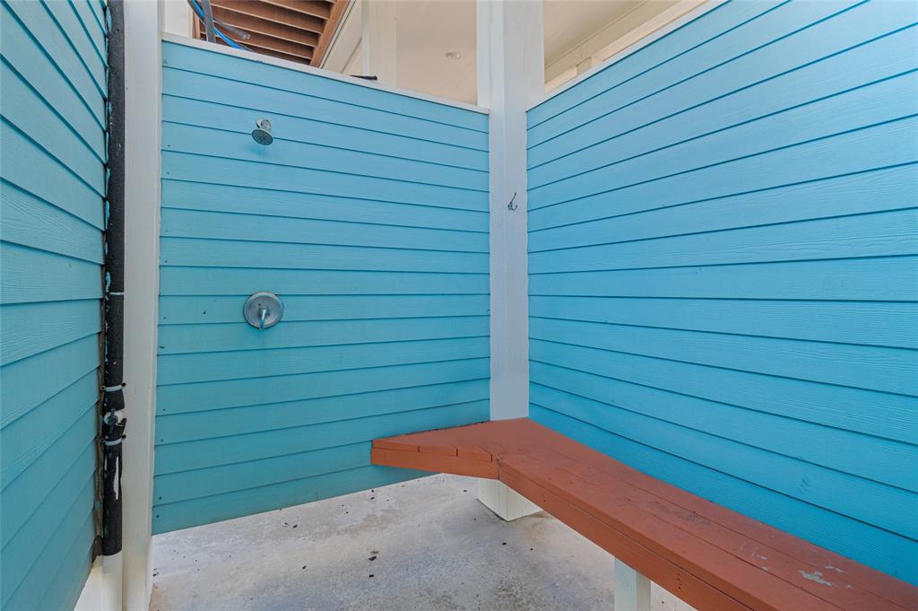 2703 Gillespie, Crystal Beach, Texas image 44