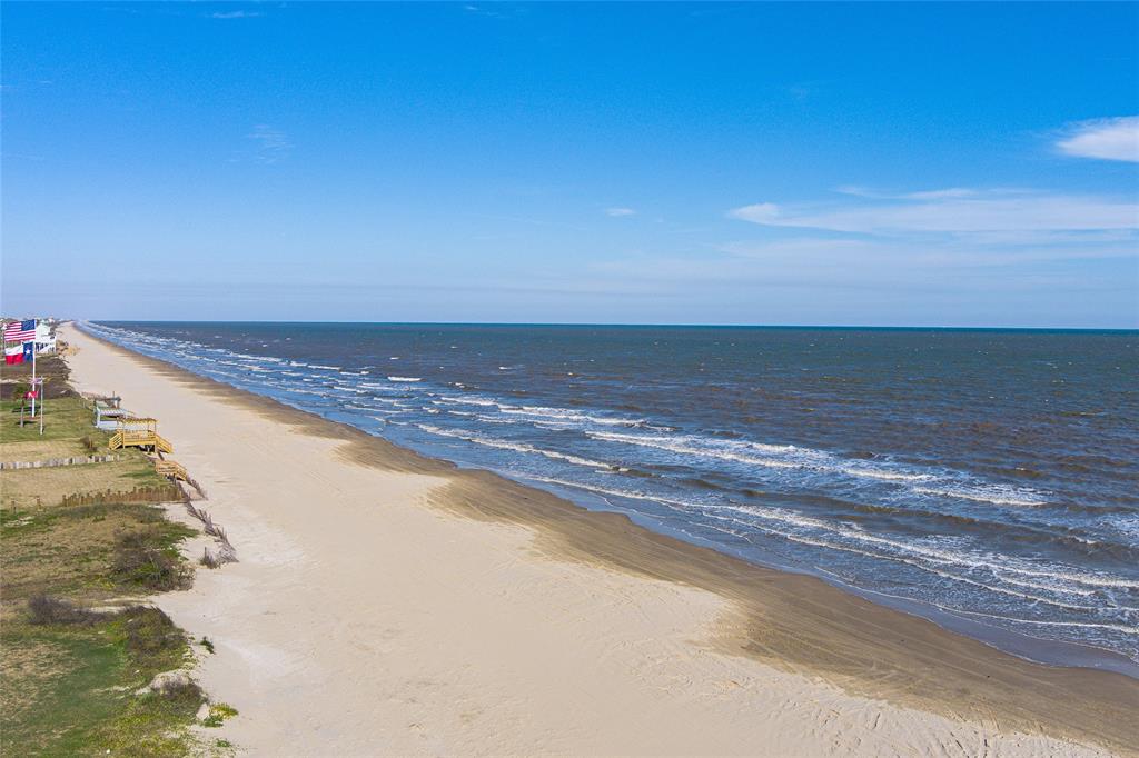 2703 Gillespie, Crystal Beach, Texas image 46