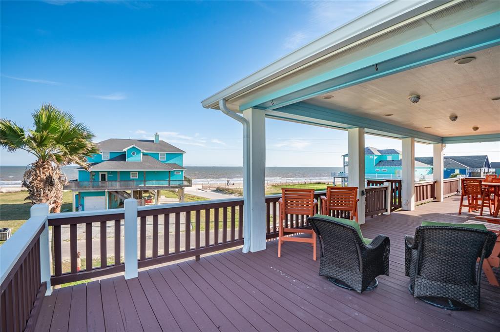 2703 Gillespie, Crystal Beach, Texas image 1