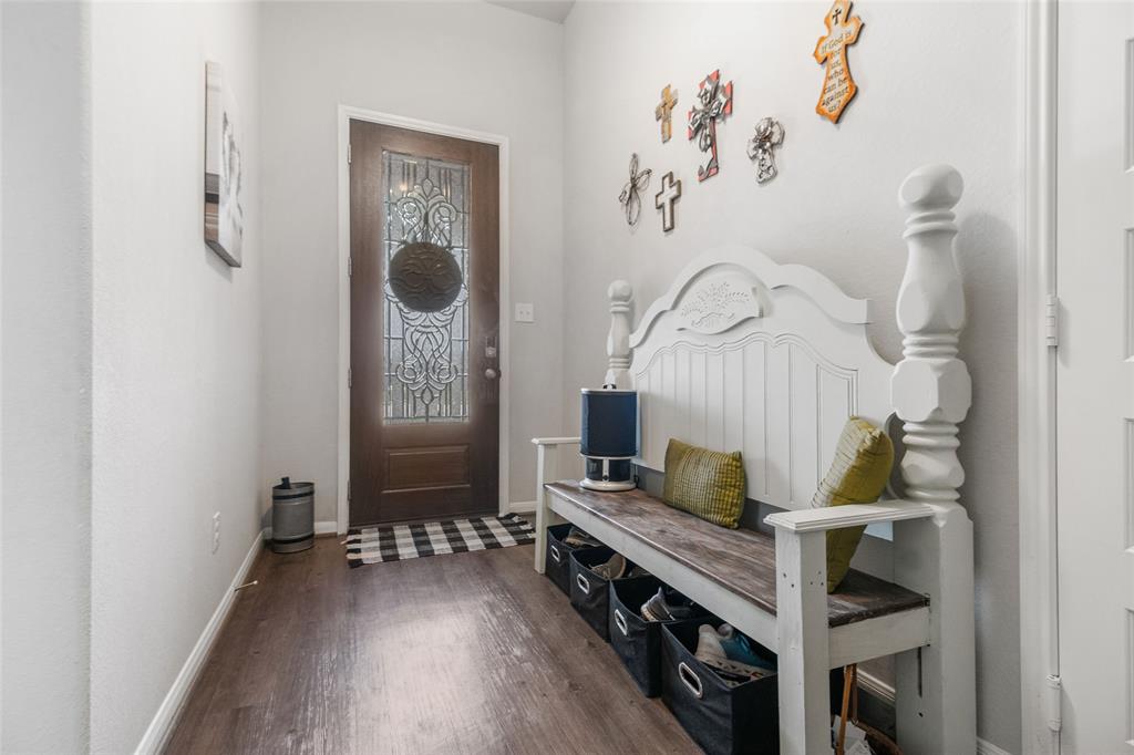 513 Moore Street, Richwood, Texas image 3