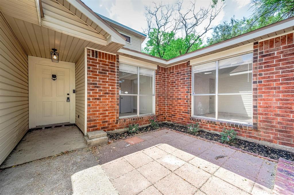 11602 Inga Lane