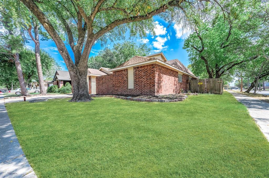 11602 Inga Lane