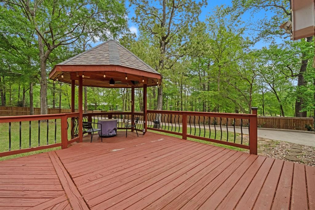 126 Wildwood Drive, Livingston, Texas image 33