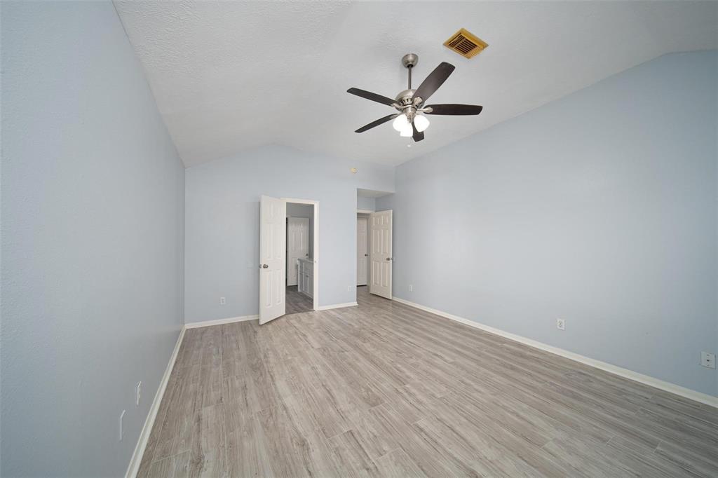 22814 W Waterlake Drive, Richmond, Texas image 7