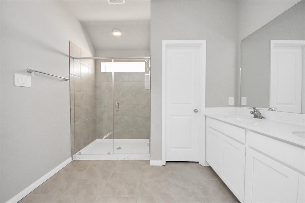 20934 Carob Tree Lane, Tomball, Texas image 21