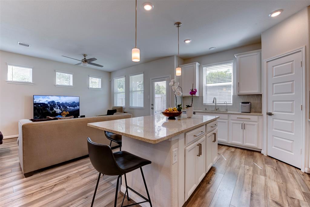 Houston, Texas 77084, United States, 3 Bedrooms Bedrooms, ,3 BathroomsBathrooms,Residential,Pending,108348