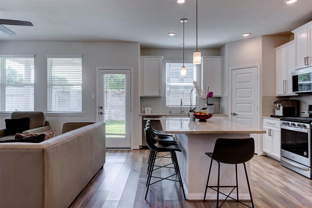 Houston, Texas 77084, United States, 3 Bedrooms Bedrooms, ,3 BathroomsBathrooms,Residential,Pending,108348