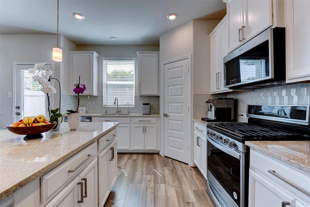 Houston, Texas 77084, United States, 3 Bedrooms Bedrooms, ,3 BathroomsBathrooms,Residential,Pending,108348