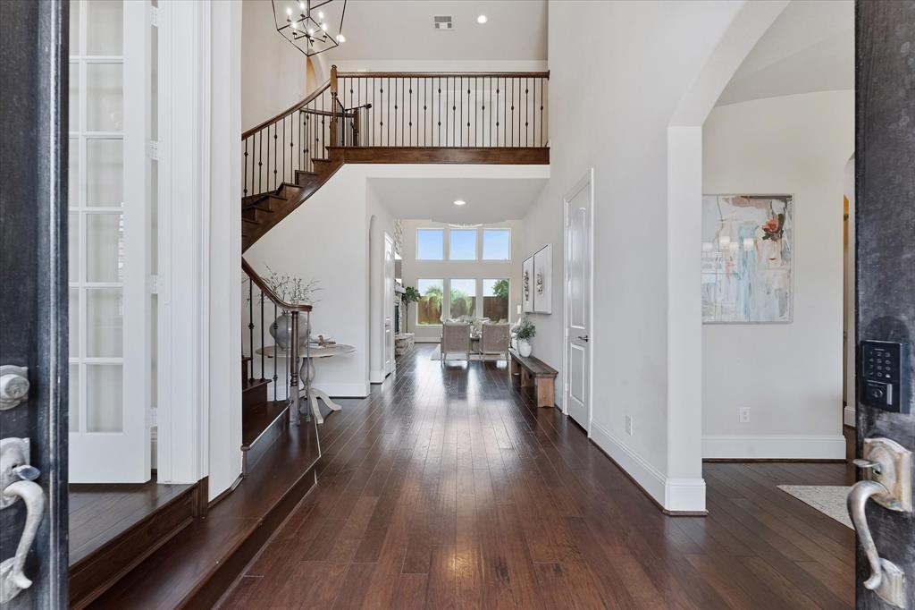 5823 Stratton Woods Drive
