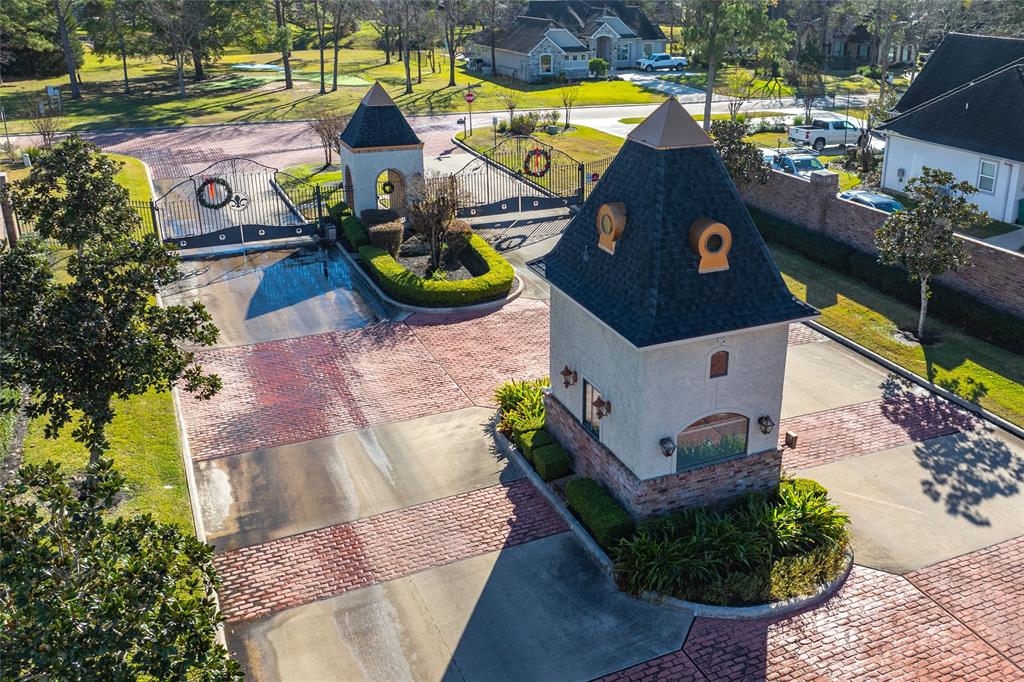 12893 French Quarter Drive, Willis, Texas image 8