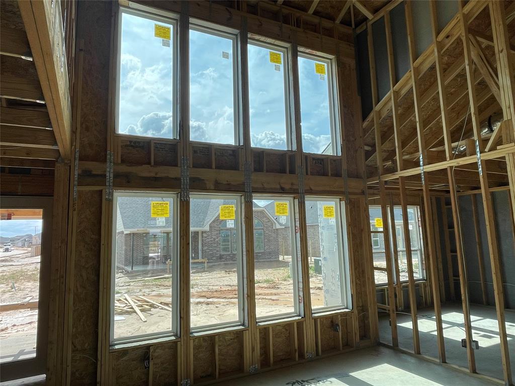 31107 Riley Heights Drive, Fulshear, Texas image 4
