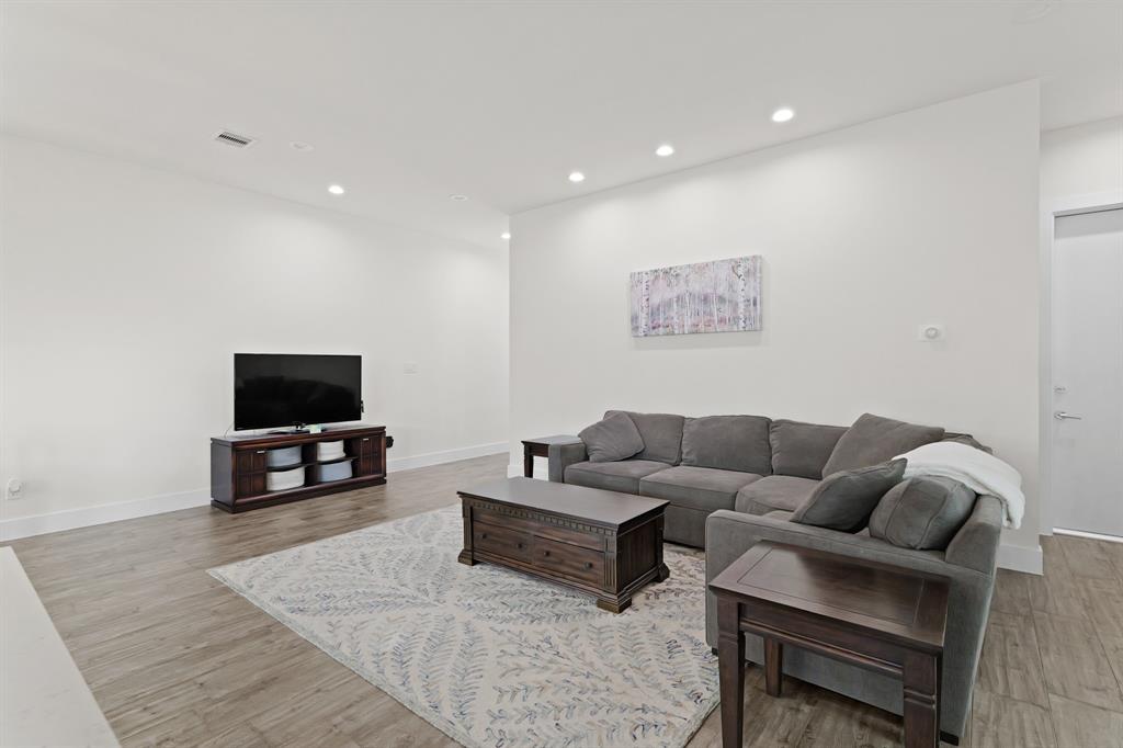 5415 Robusto Place, Houston, Texas image 11