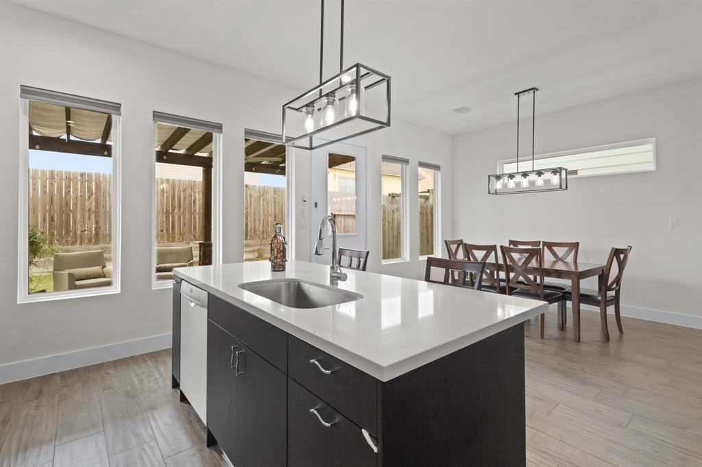 5415 Robusto Place, Houston, Texas image 4