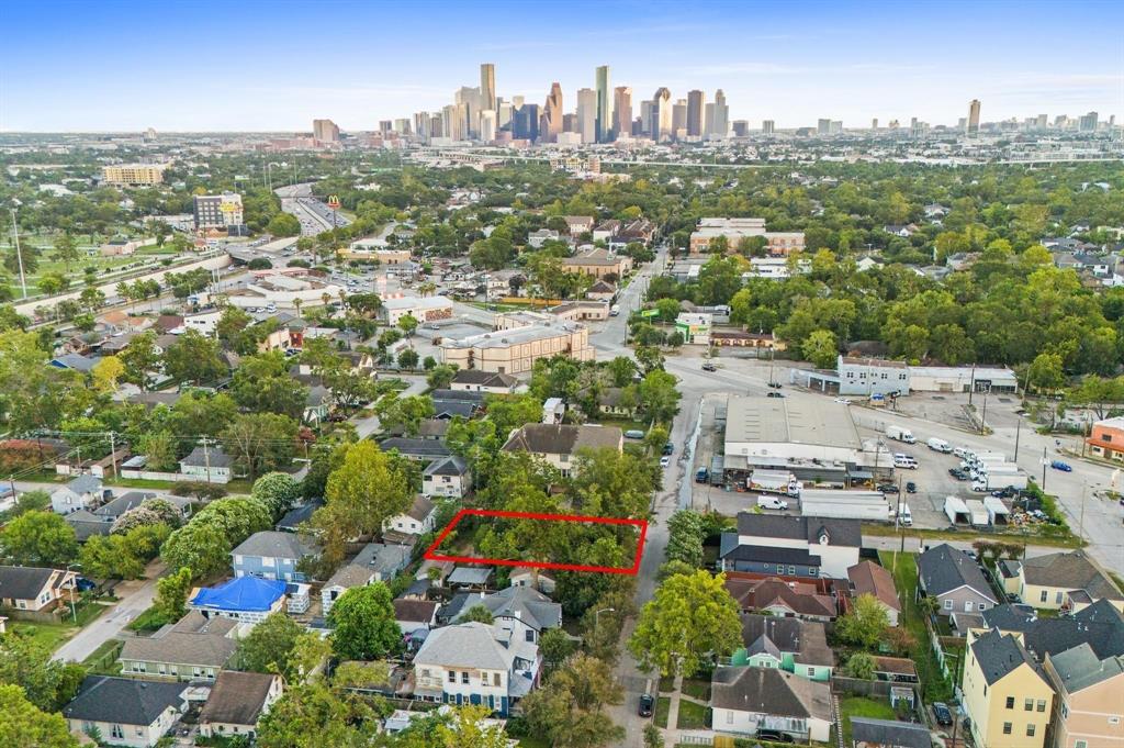 302 Cordell Street, Houston, Texas image 2