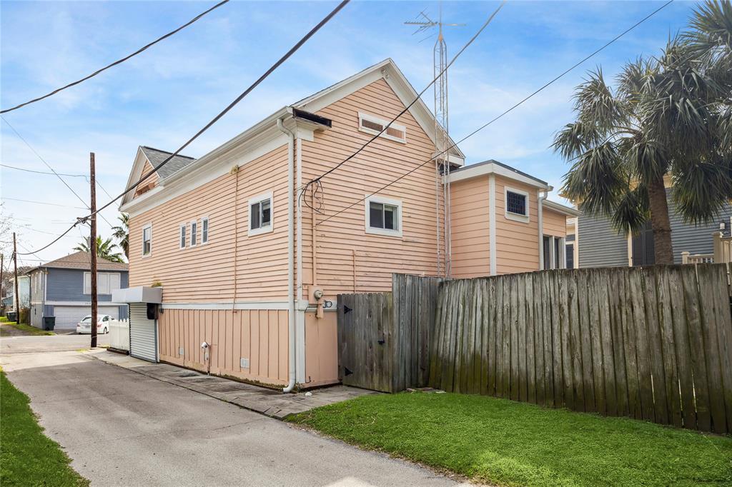 613 9th Street, Galveston, Texas image 31