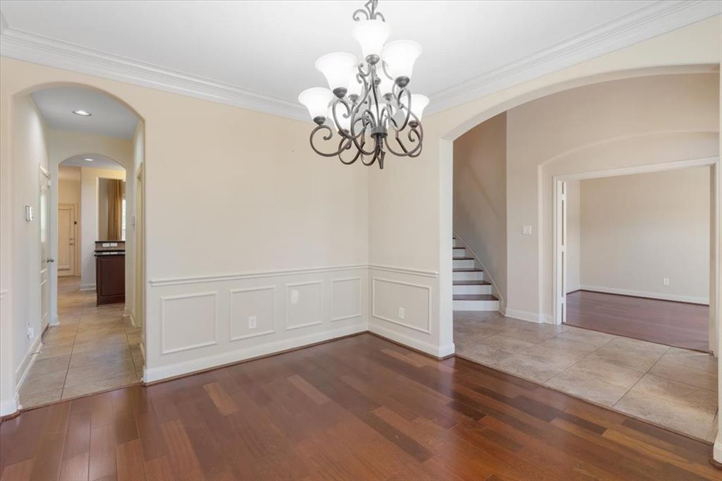 1415 Laurel Leaf Lane