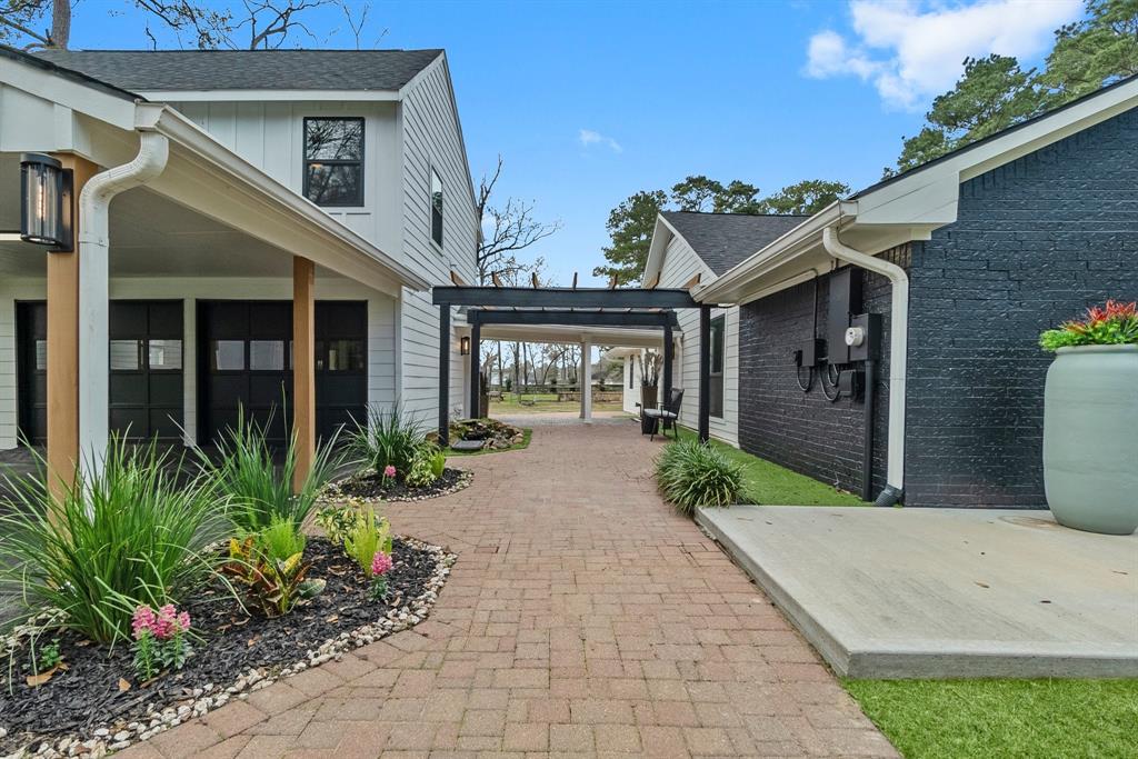 15200 Moonlight Trail, Conroe, Texas image 6