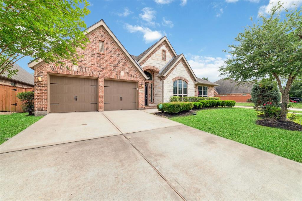 11143 Dunstan Hill Drive, Richmond, Texas image 2