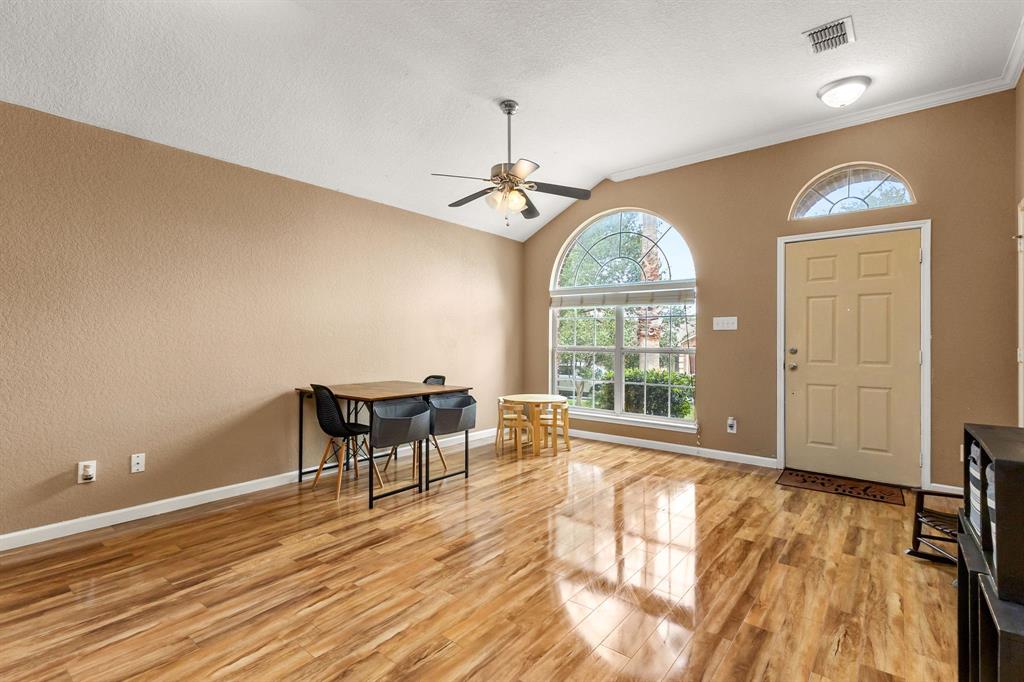 9974 Elder Street St, Willis, Texas image 7