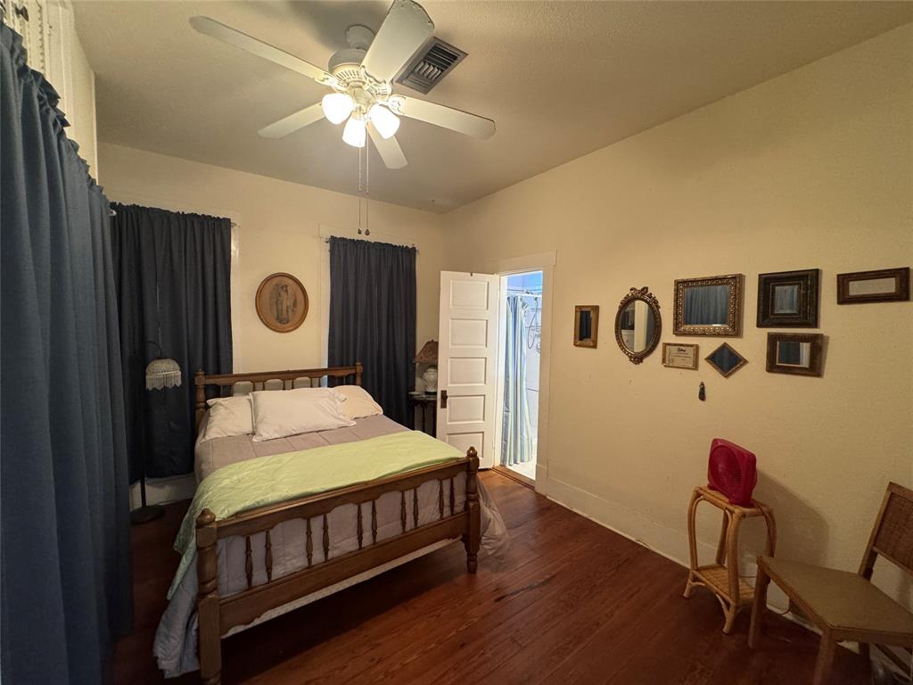 609 8th Street, Galveston, Texas image 10