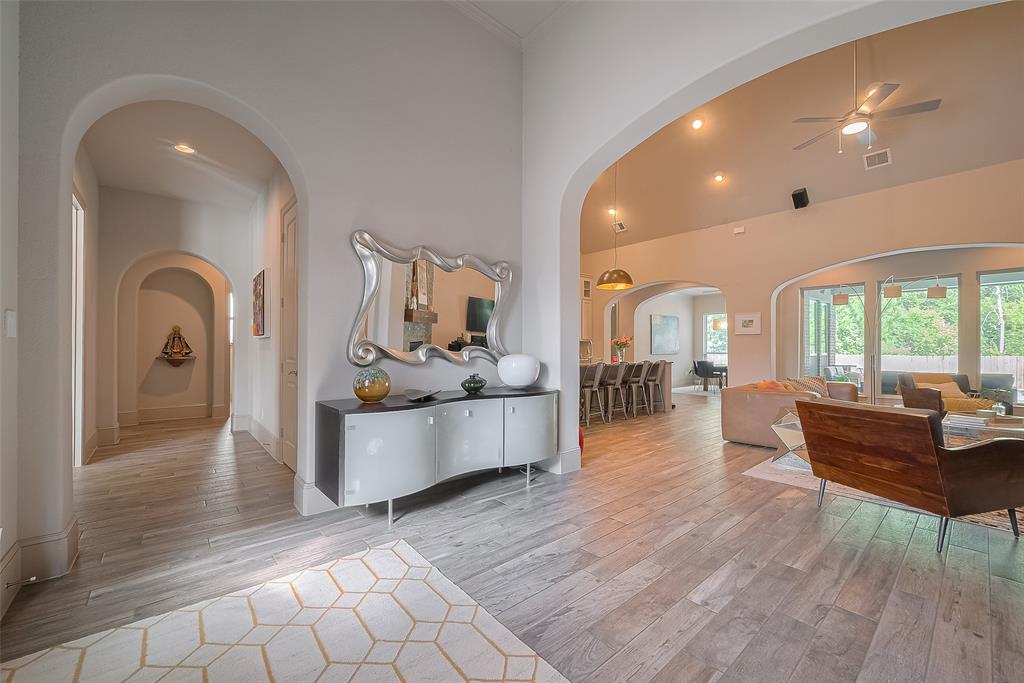 13707 Rivendell Crest Lane
