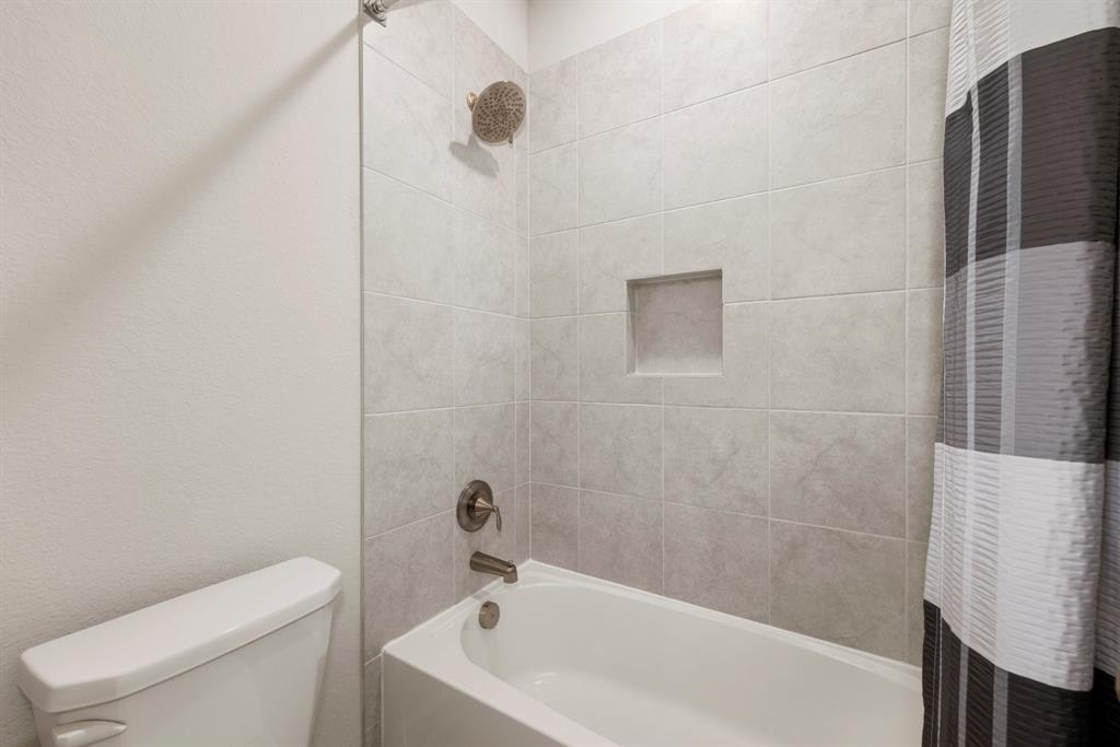 7119 Button Bush Way, Katy, Texas image 30