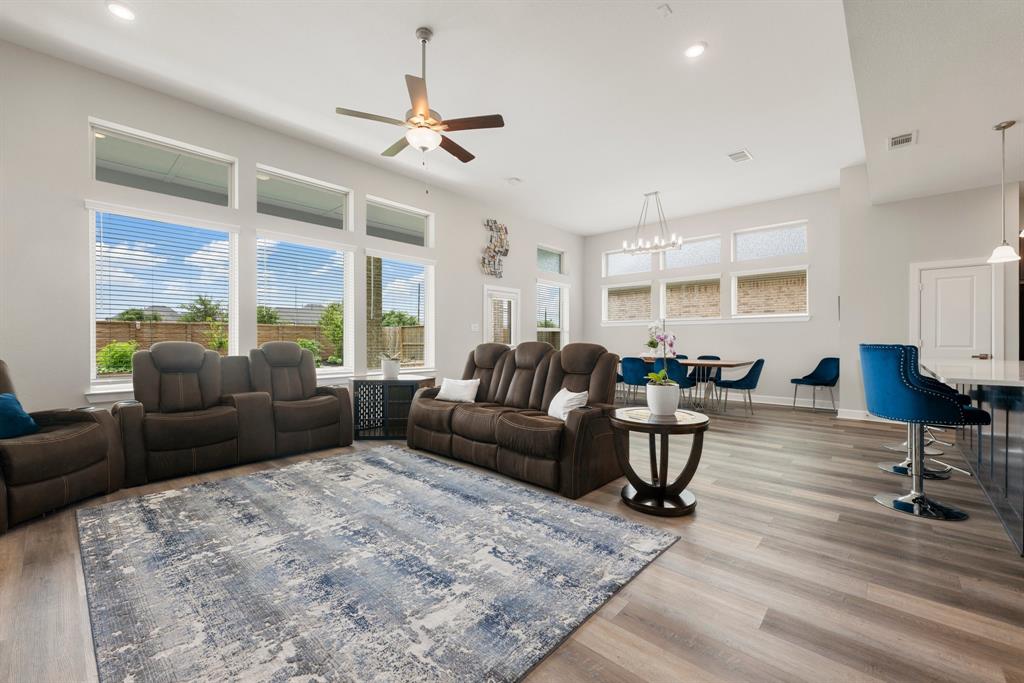 7119 Button Bush Way, Katy, Texas image 5