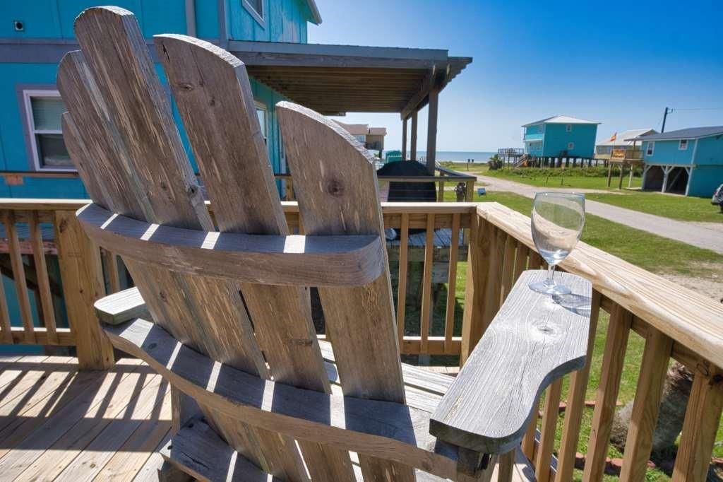 130 Sandpiper Avenue, Surfside Beach, Texas image 4