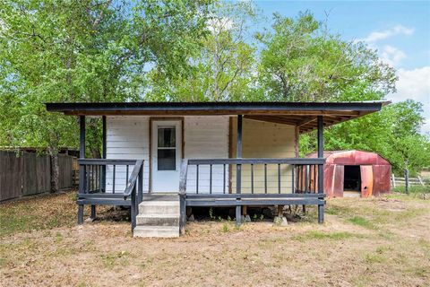 A home in Waller