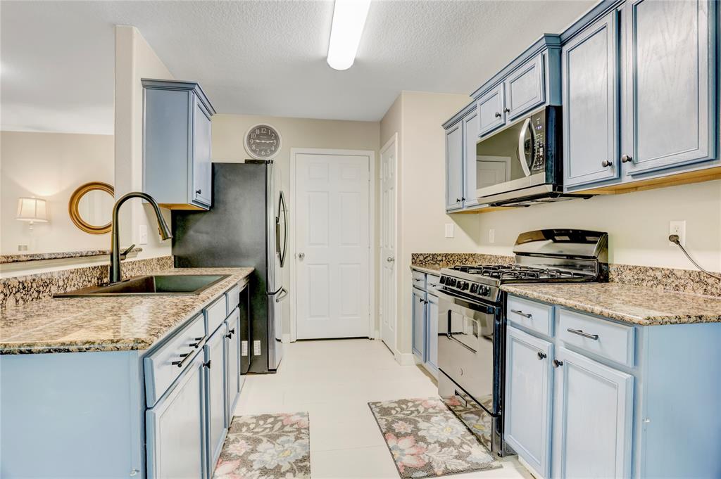 property-search 3 2203 Golden Topaz Drive