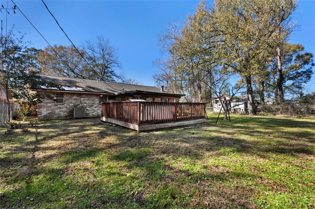 1011 Timber Hill Drive, Conroe, Texas image 23