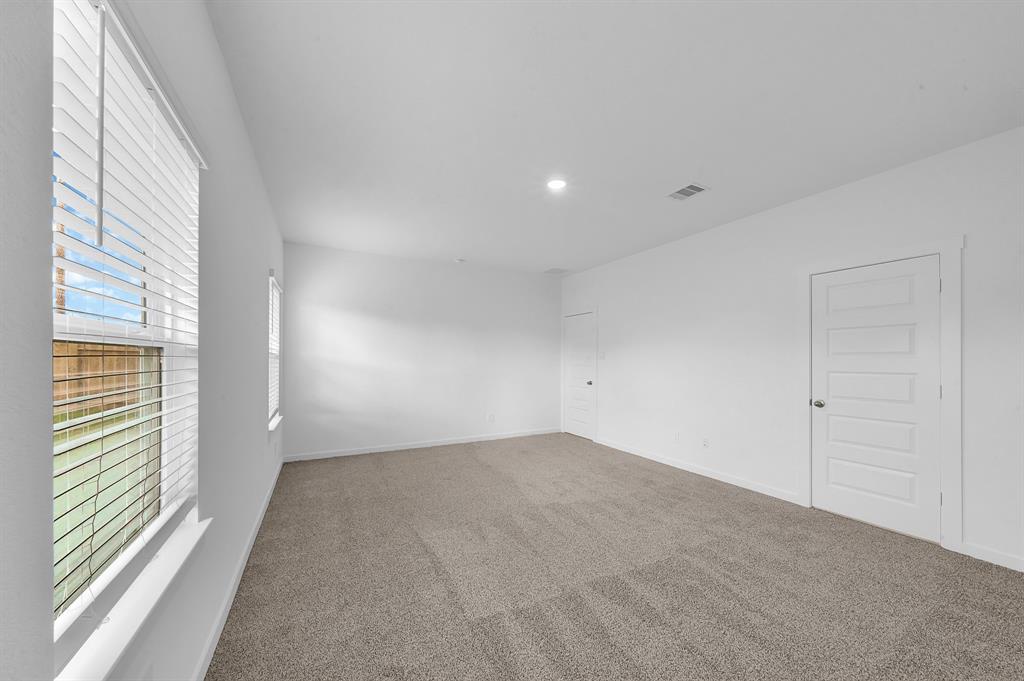 30503 Lighthouse Bluff Lane, Fulshear, Texas image 19