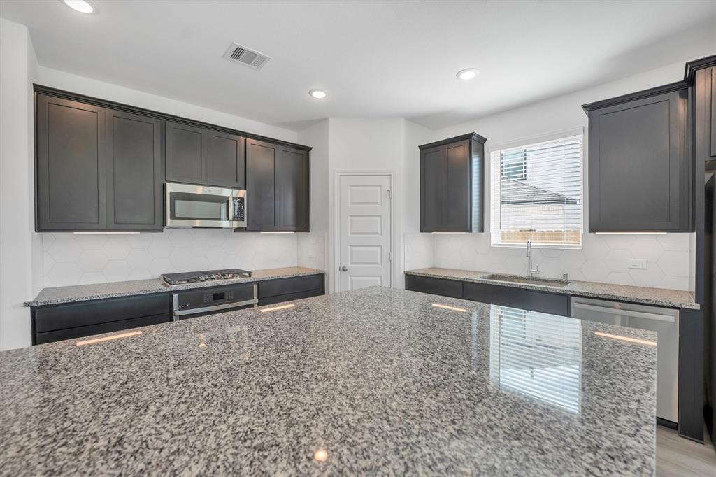 31397 Greenville Creek Lane, Hockley, Texas image 30
