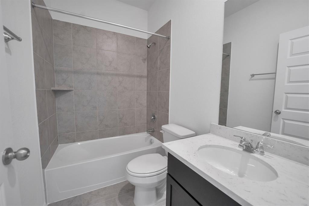 31397 Greenville Creek Lane, Hockley, Texas image 23