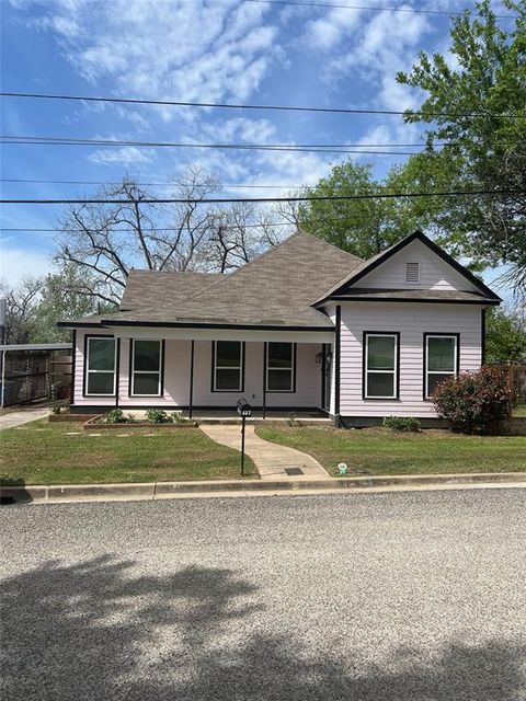 Photo of 637 N Washington Street, La Grange, TX 78945 (MLS # 39170790)