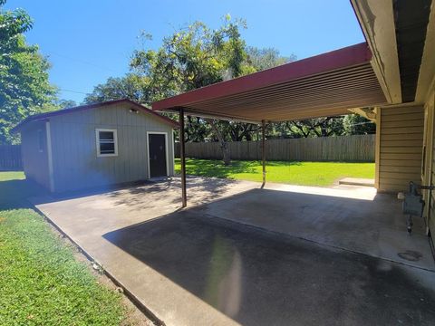 A home in Lake Jackson