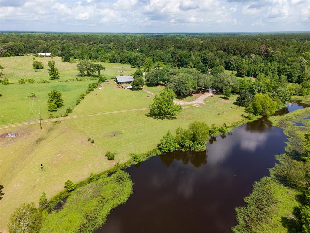 215 County Road 2153