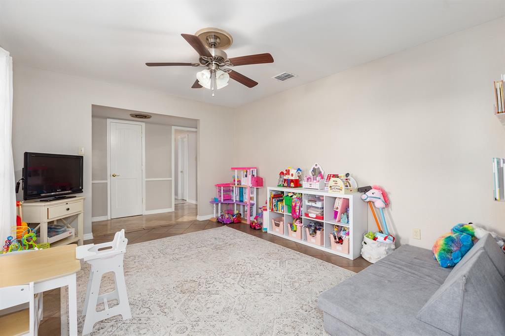 215 County Road 2153, Cleveland, Texas image 18