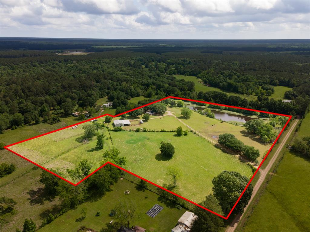 215 County Road 2153