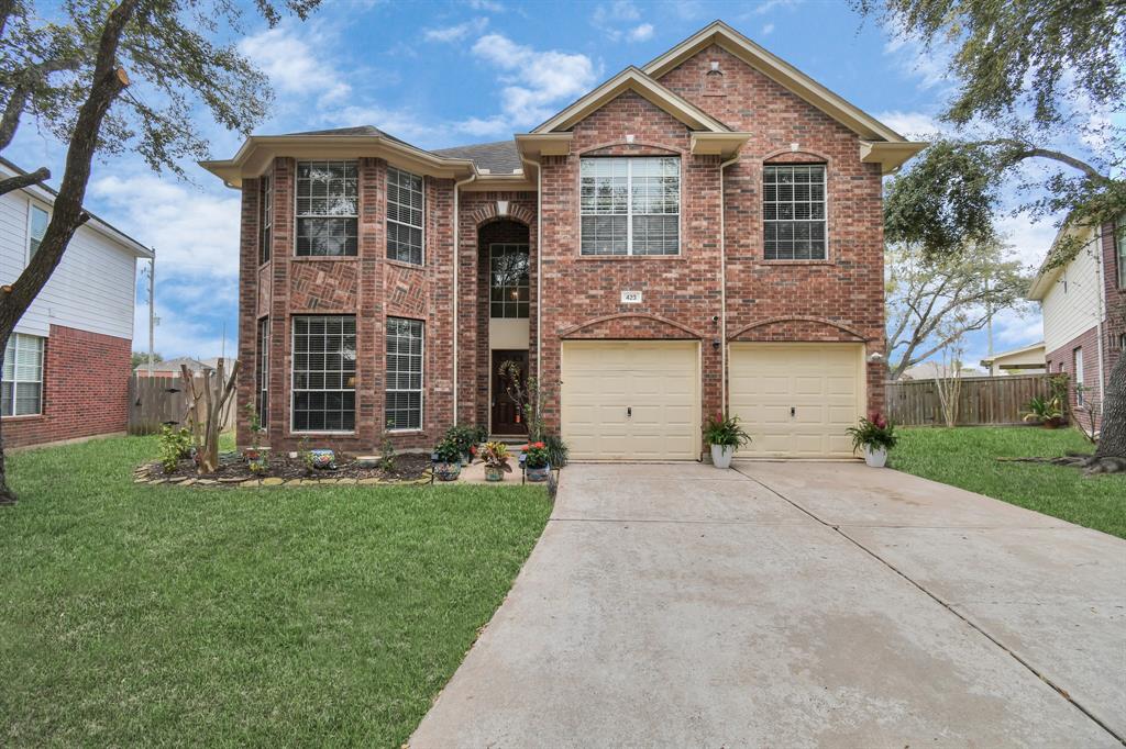 423 Thorpe Springs Drive, Richmond, Texas image 2