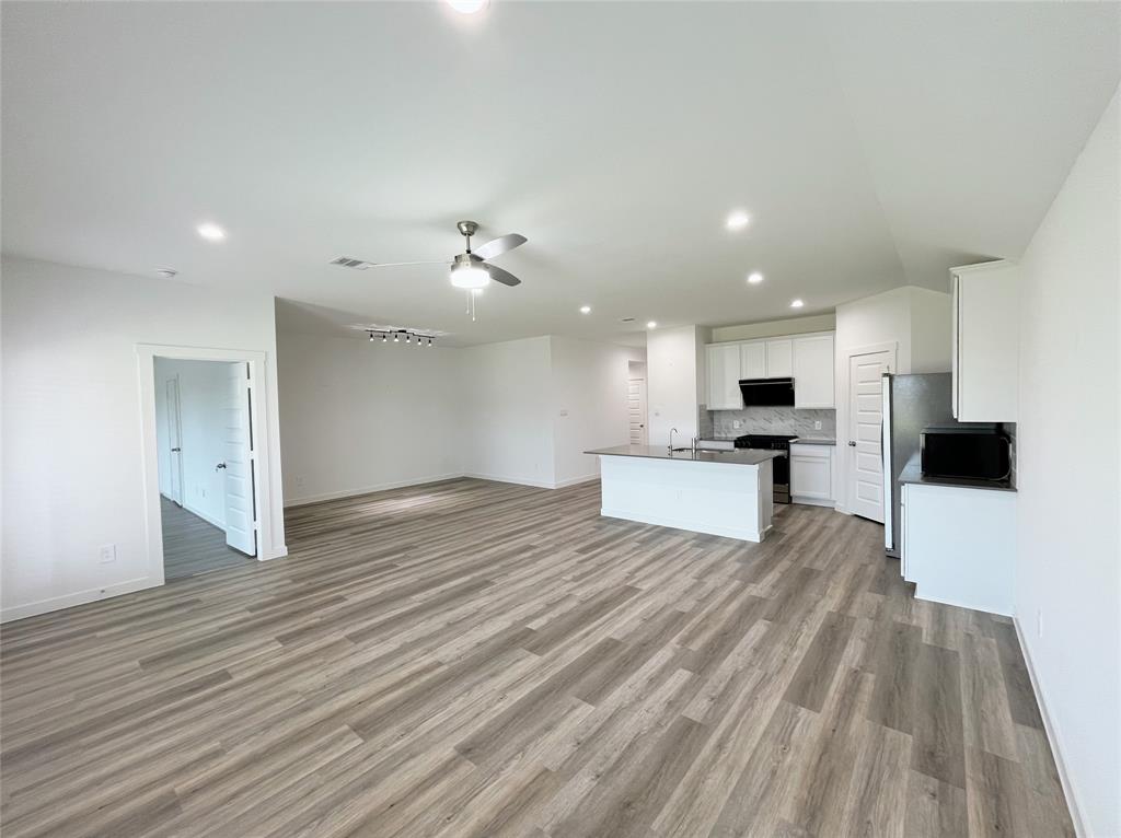 3231 Langley Bend Lane, Fulshear, Texas image 4