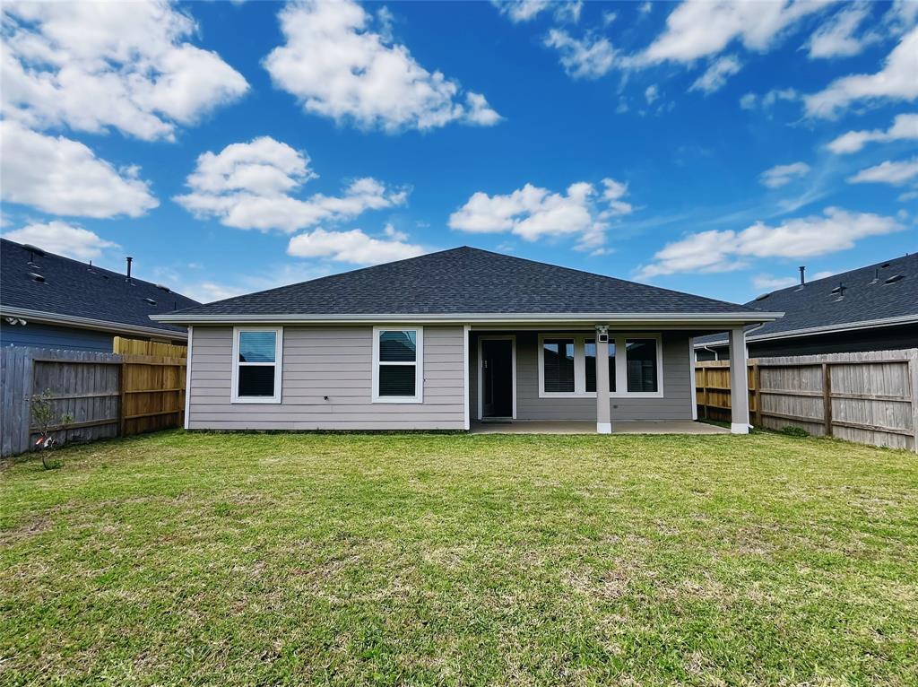 3231 Langley Bend Lane, Fulshear, Texas image 20
