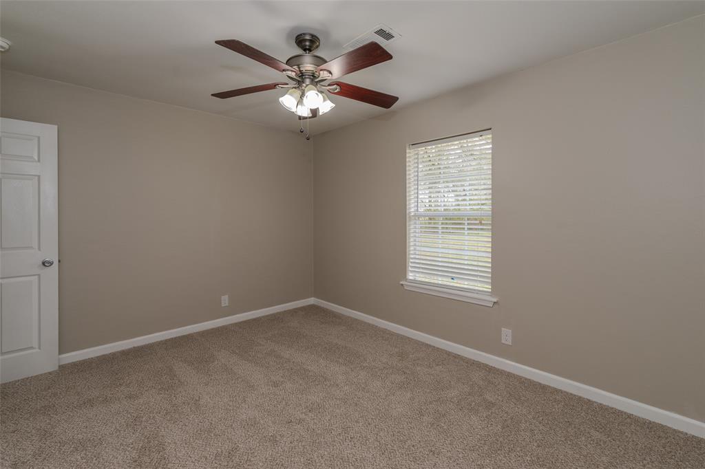 895 Morning Glory Drive, Bridge City, Texas image 20
