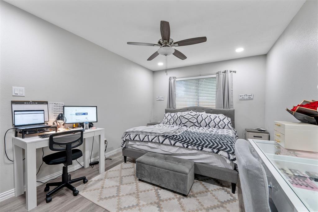 8511 Green Cedar Drive, Houston, Texas image 12
