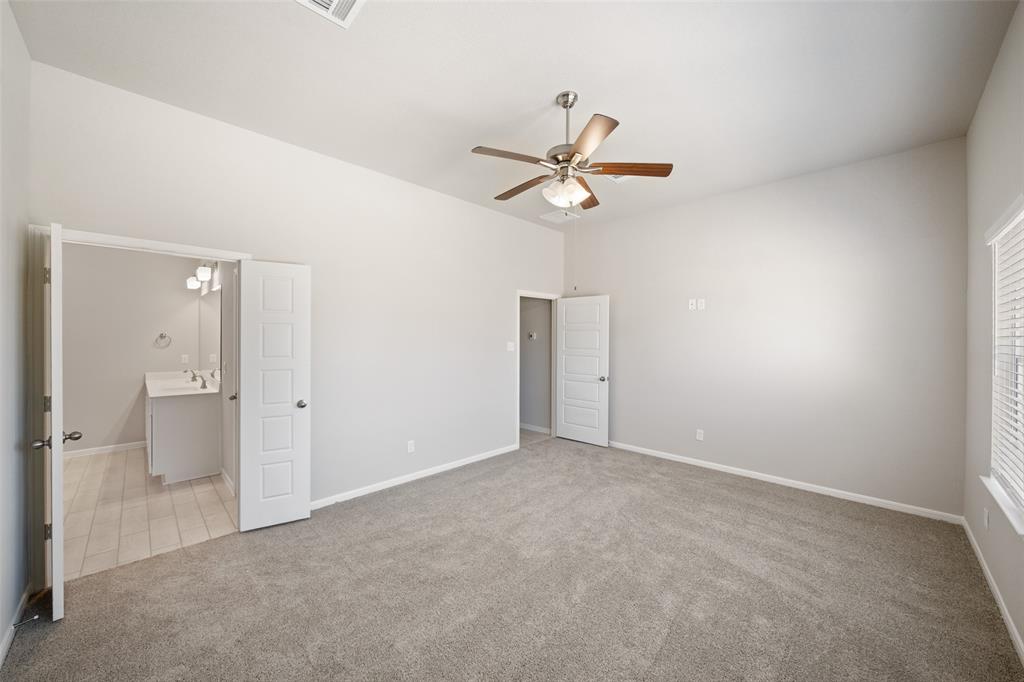 3315 Falling Brook Drive, Baytown, Texas image 20