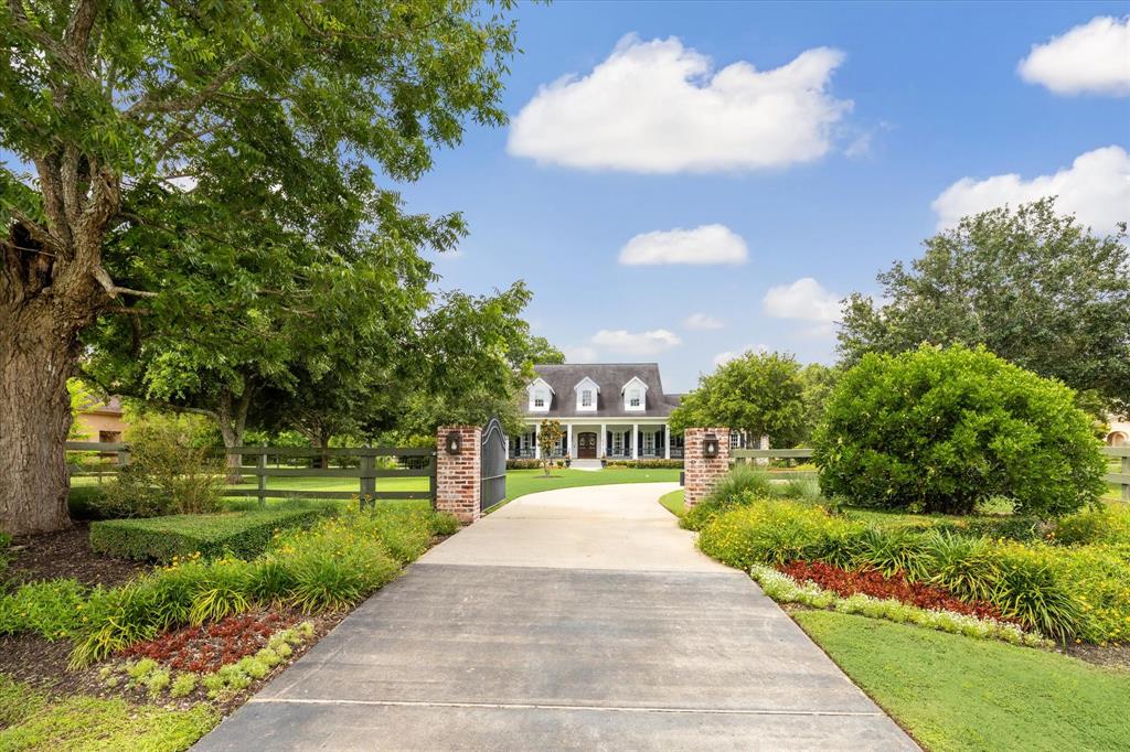 31243 Riverlake Road, Fulshear, Texas image 2