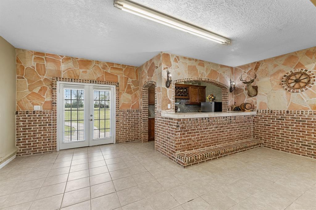 1112 Misty Way Drive, Crosby, Texas image 16
