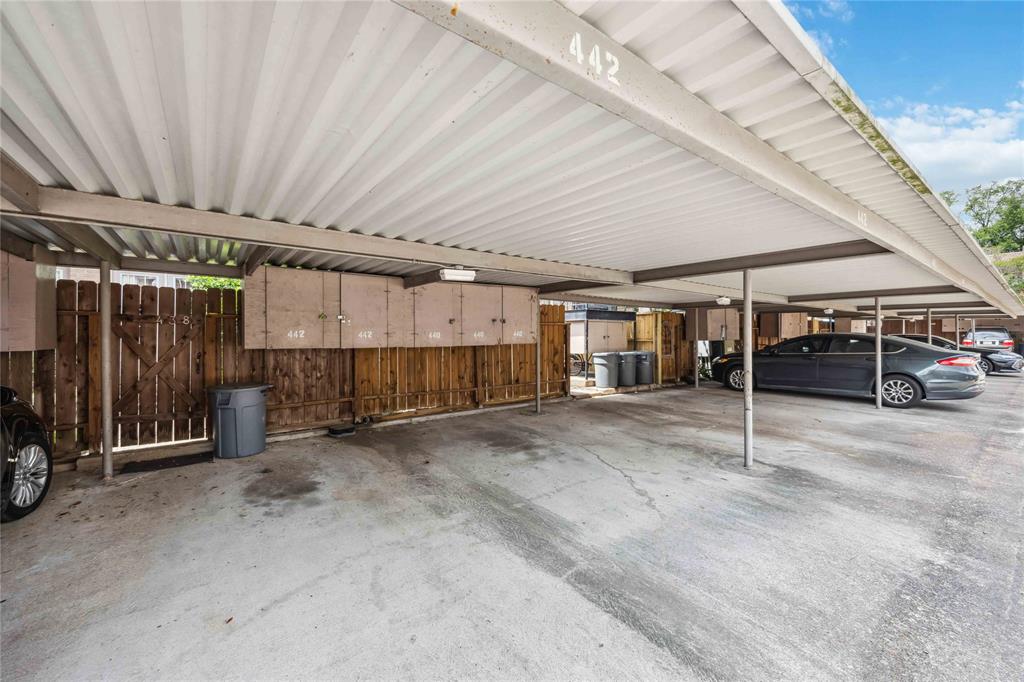 436 N Post Oak Lane, Houston, Texas image 29