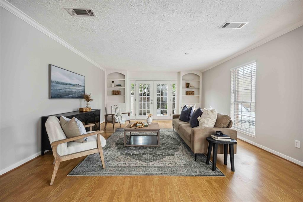 436 N Post Oak Lane, Houston, Texas image 2