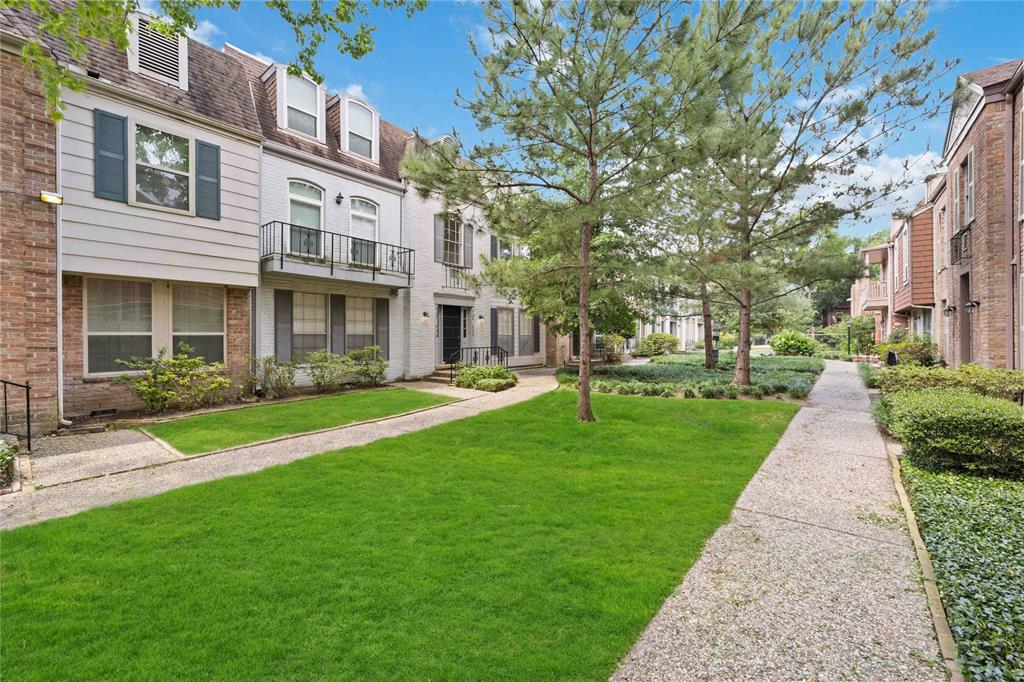 436 N Post Oak Lane, Houston, Texas image 27